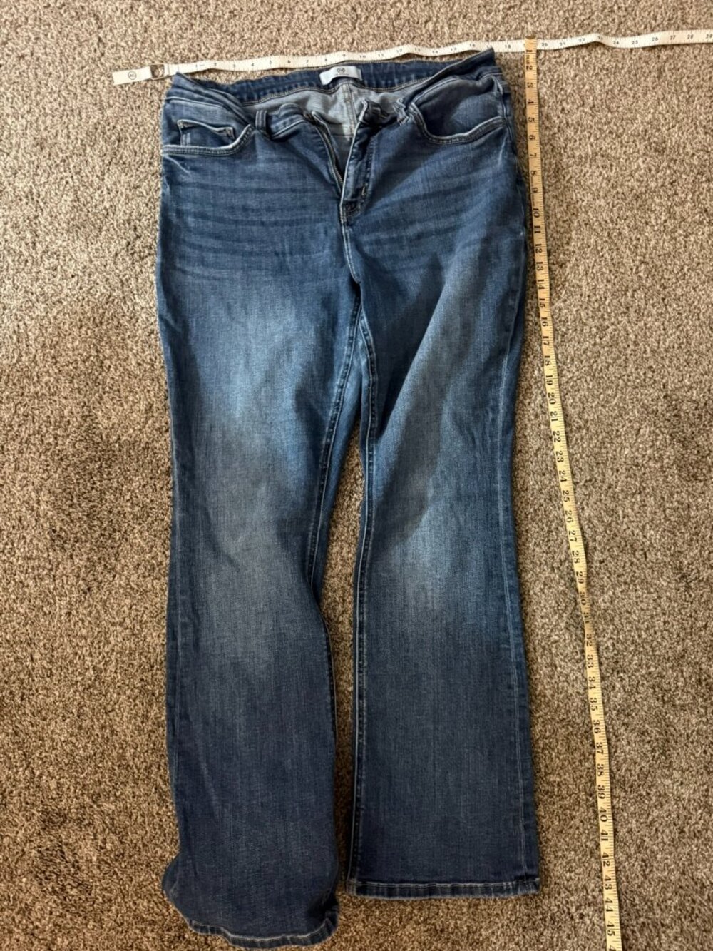 RM Los Angeles Women's Bootcut Jeans Medium Wash Size 16-18 (36 Waist)